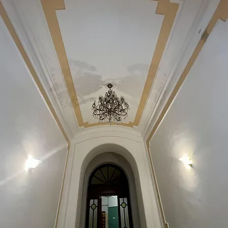 Paduina Crosswind - Reception Apartment